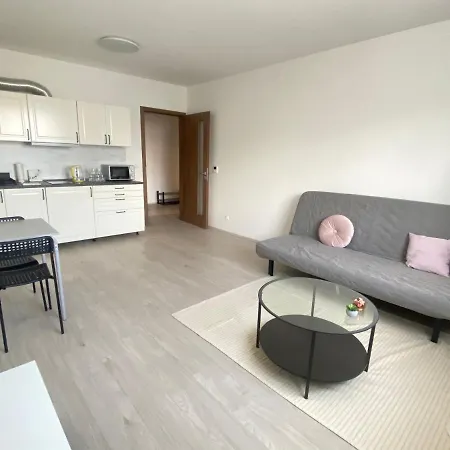 D-d Apartment *